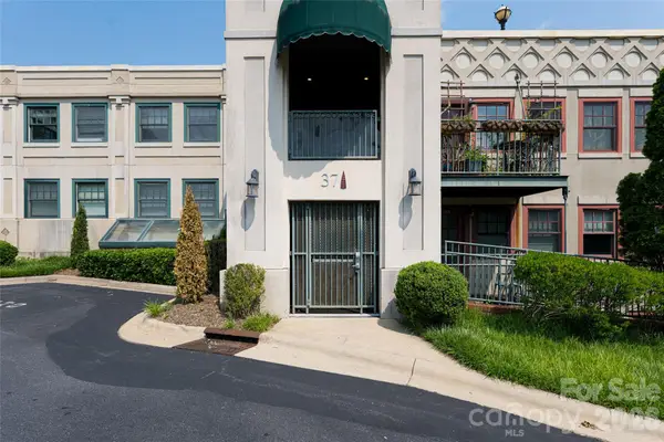 37 Hiawassee Street #W203, Asheville, NC 28801
