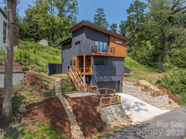 19 Woodbine Road, Asheville, NC 28804