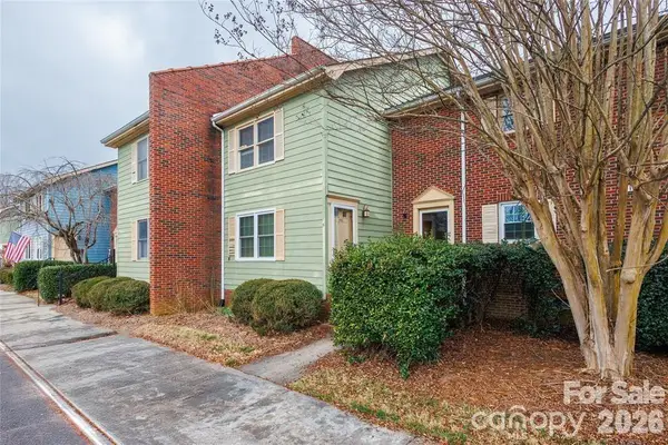 1300 Larchmont Place #810, Salisbury, NC 28144