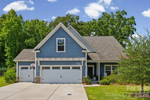 1331 Brooksland Place, Waxhaw, NC 28173
