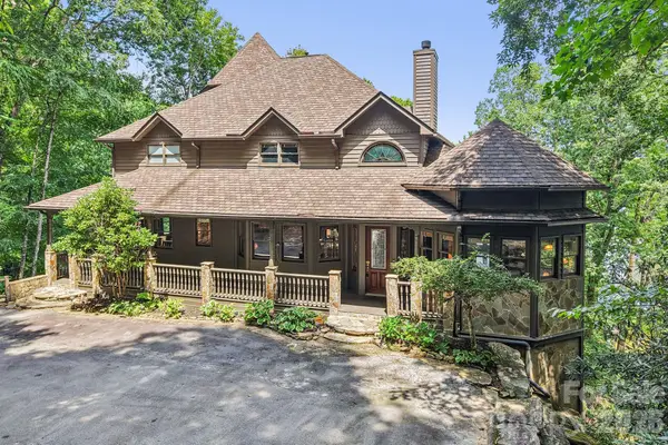 596 W Club Boulevard, Lake Toxaway, NC 28747