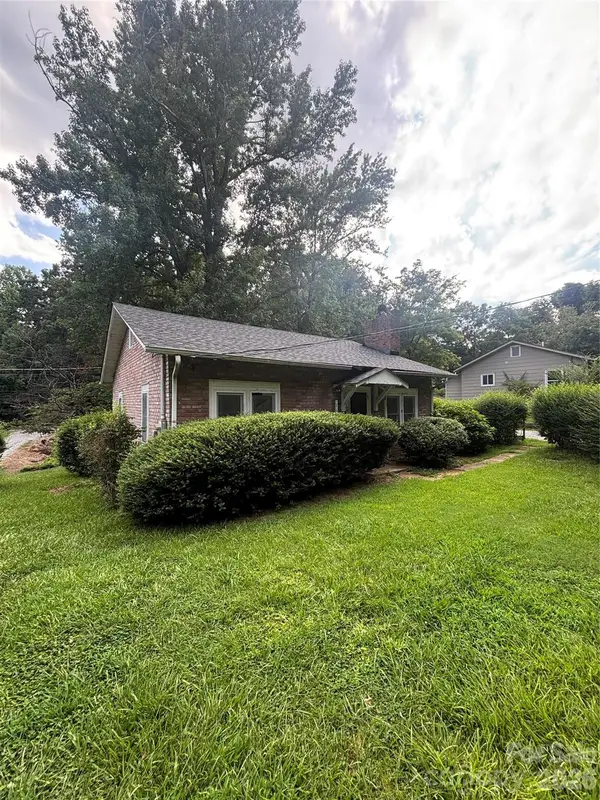 40 Beaver Street, Tryon, NC 28782
