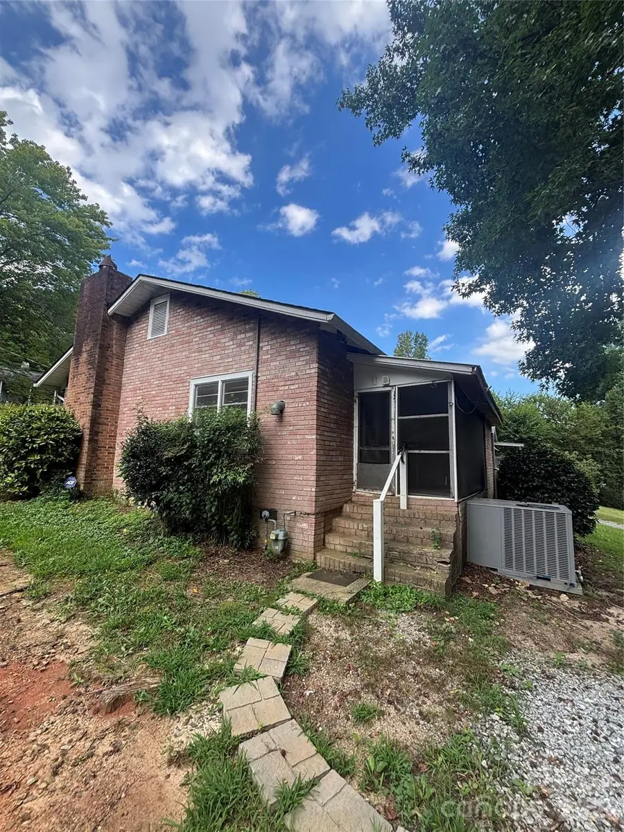40 Beaver Street, Tryon, NC 28782 - #3
