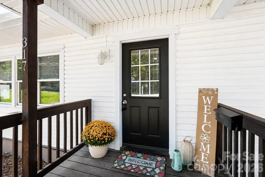 317 E 4th Avenue, Gastonia, NC 28054 - #3