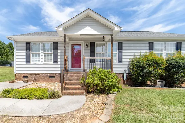3009 Drake Drive, Stanley, NC 28164
