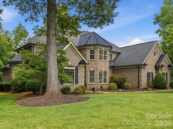 1023 Madras Court, Davidson, NC 28036