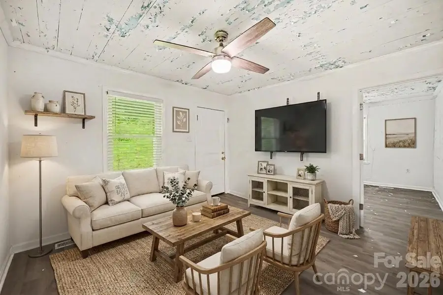 3069 Chinook Trail, Lincolnton, NC 28092 - #3