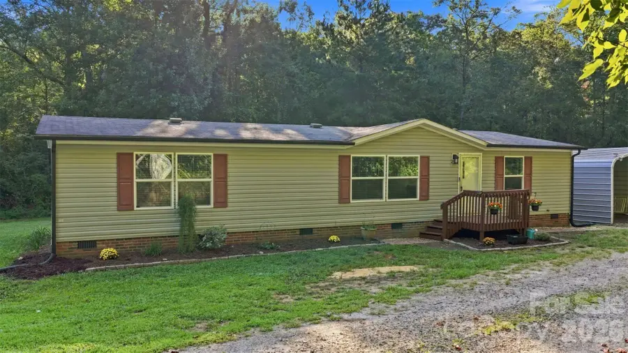 4782 29th Street Drive Ne, Hickory, NC 28601 - #2