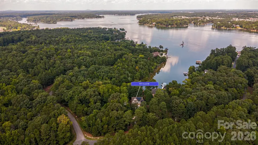 3911 Acacia Road N, York, SC 29745 - #2