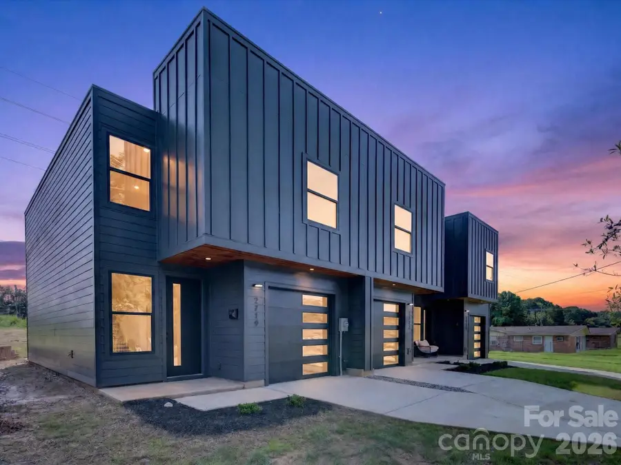 2721 Watson Drive, Charlotte, NC 28208 - #2
