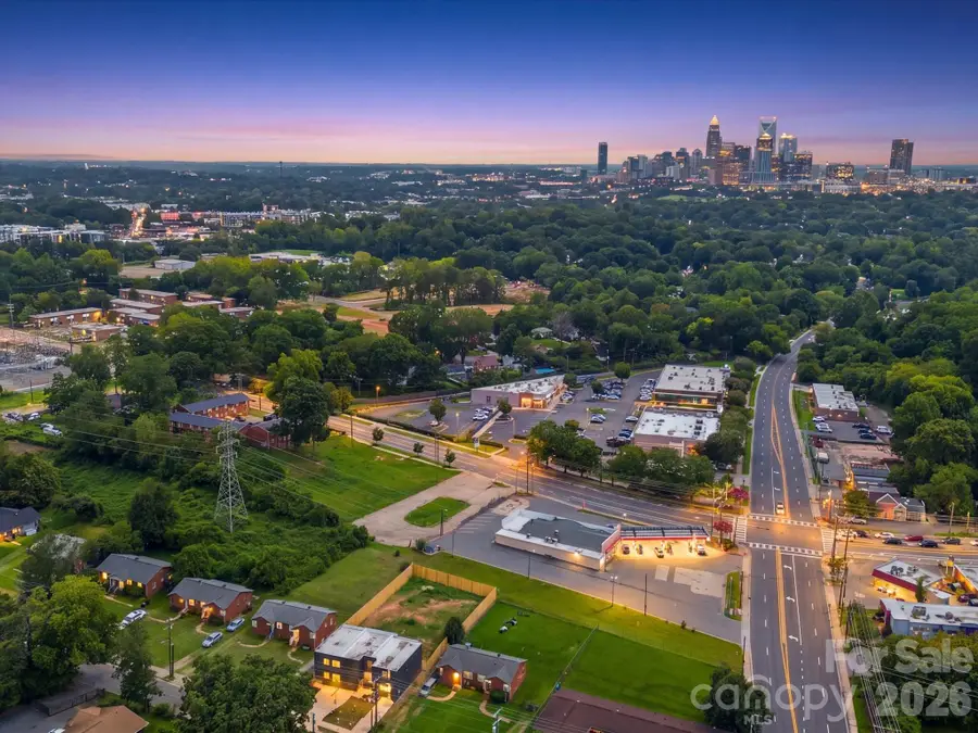 2725 Watson Drive, Charlotte, NC 28208 - #3