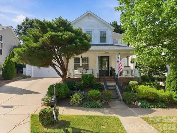 8025 Cottsbrooke Drive, Huntersville, NC 28078