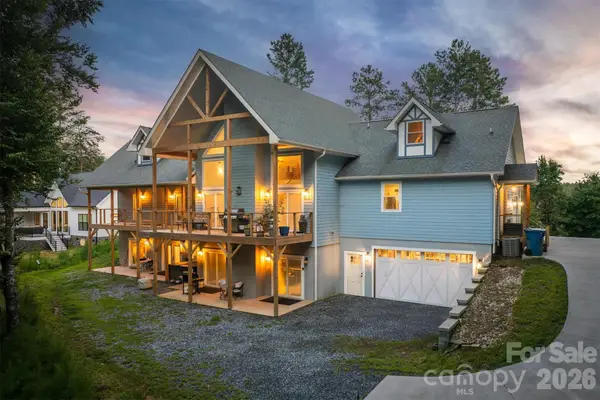 2371 W Paradise Harbor Drive, Connelly Springs, NC 28612