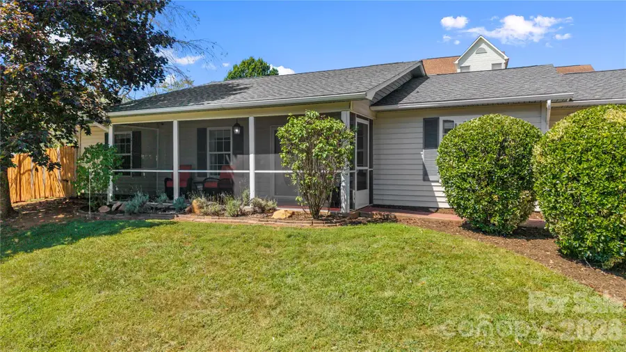 12 Sydney Lane, Asheville, NC 28806 - #2