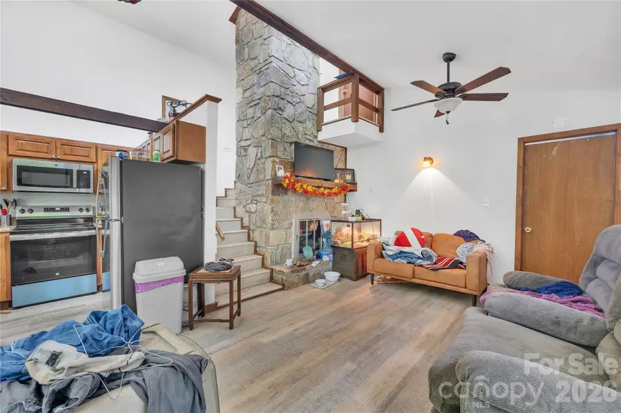 117 Horse Shoe Ridge Road E, Deep Gap, NC 28618 - #3