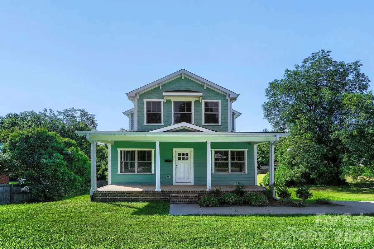 517 W Front Street, Statesville, NC 28677 - #1