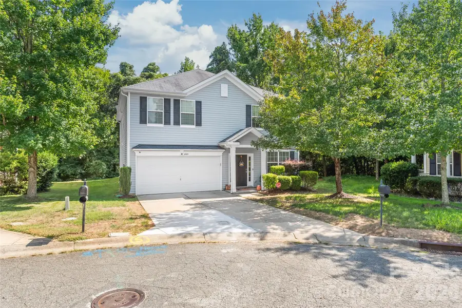 6404 Lanzerac Manor Drive, Charlotte, NC 28269 - #2
