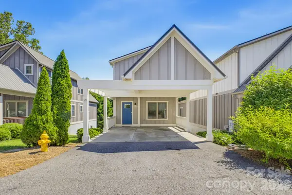25 Gratitude Drive, Asheville, NC 28806