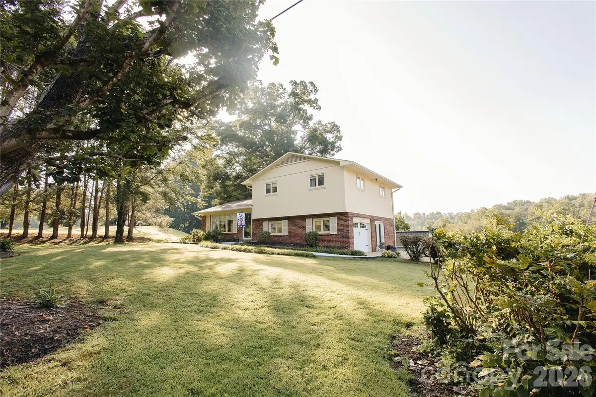 15 Golden Leaf Drive, Marion, NC 28752 - #1