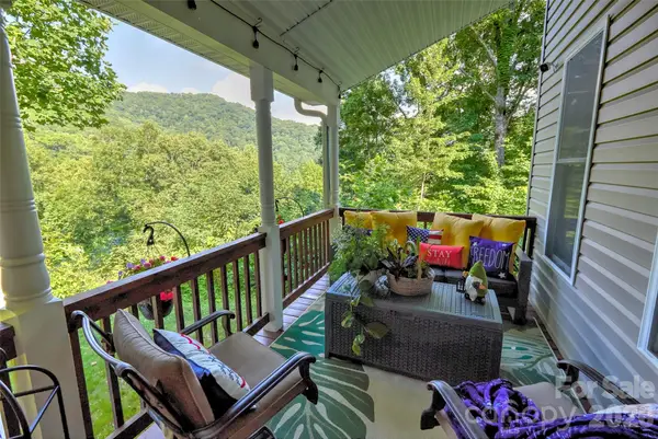 1333 Pigeon Creek Road, Bryson City, NC 28713