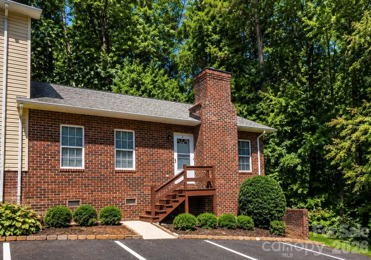 1491 20th Avenue Ne #6, Hickory, NC 28601 - #1