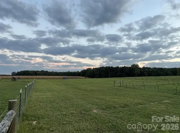 8720 Potter Road S, Waxhaw, NC 28173