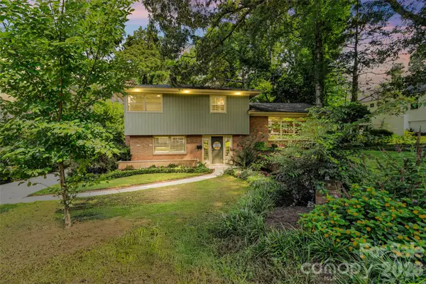 2911 Arundel Drive, Charlotte, NC 28209