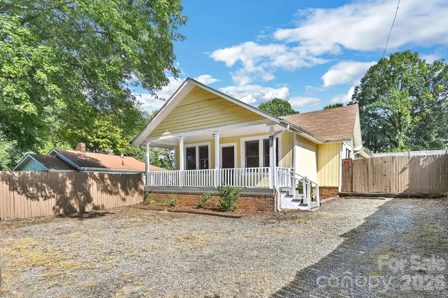 376 Fairview Road, Asheville, NC 28803 - #2