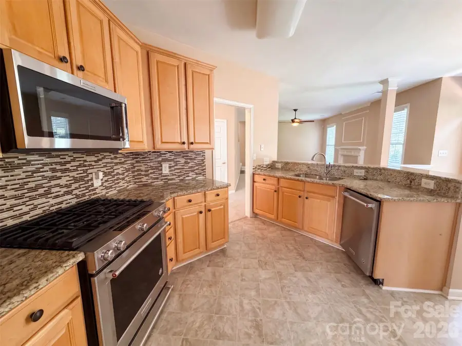 3106 Arklow Road, Charlotte, NC 28269 - #2