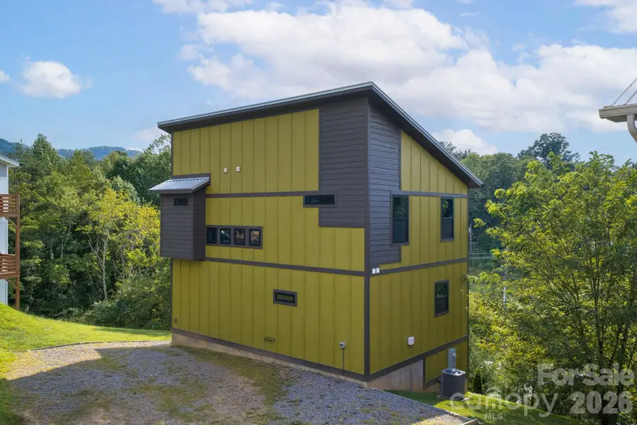 613 Salem Heights Lane, Swannanoa, NC 28778 - #2