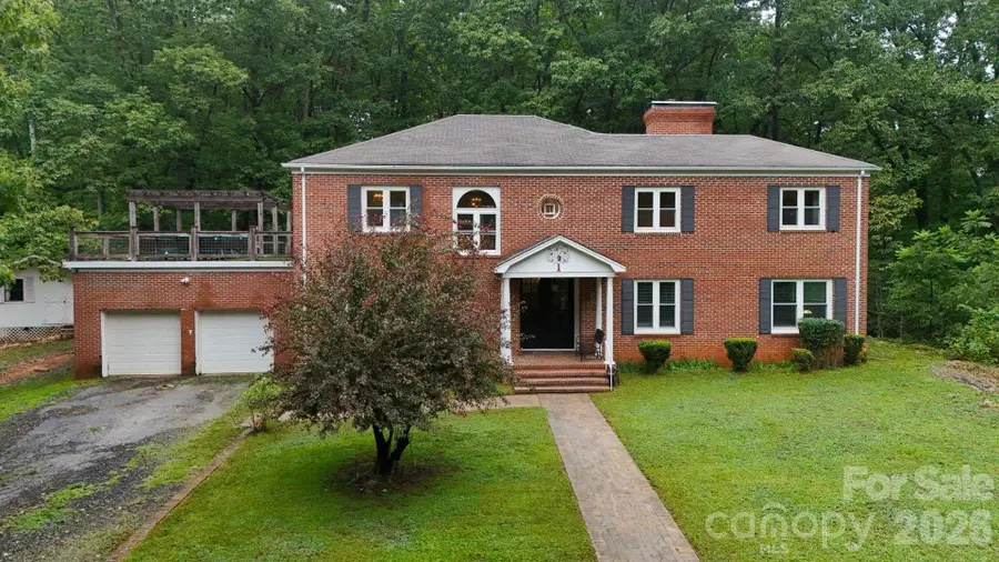 301 Carolina Avenue, Asheboro, NC 27203 - #2