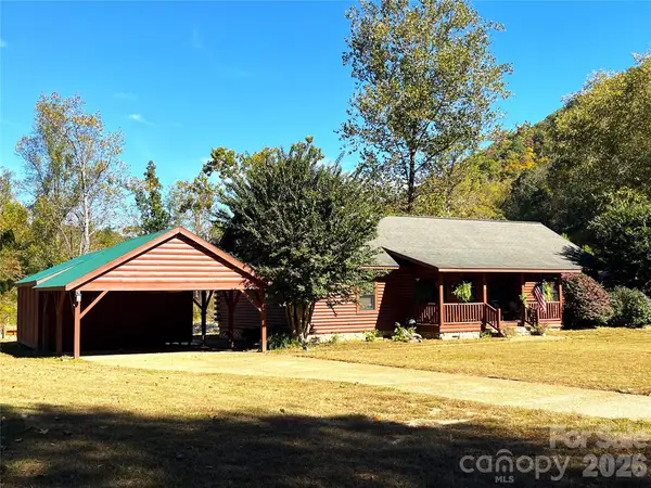 45 Reedy Creek Court, Hendersonville, NC 28792