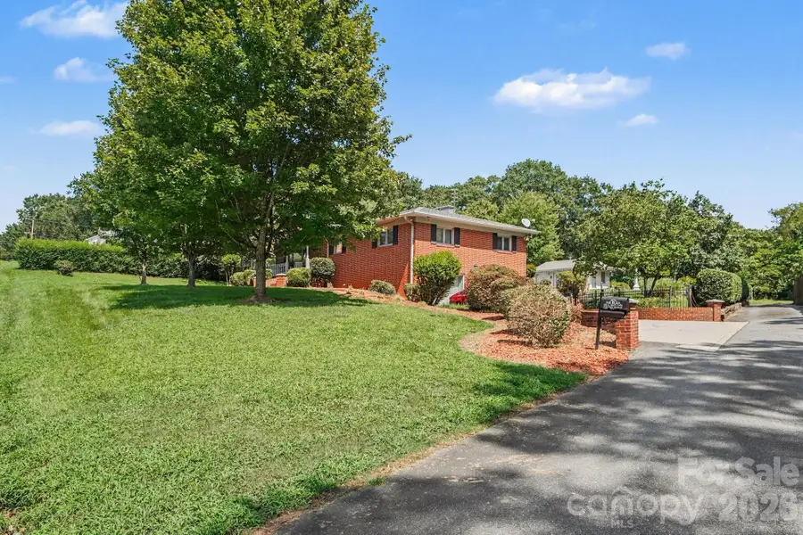 103 Dale Avenue, Kannapolis, NC 28081 - #2