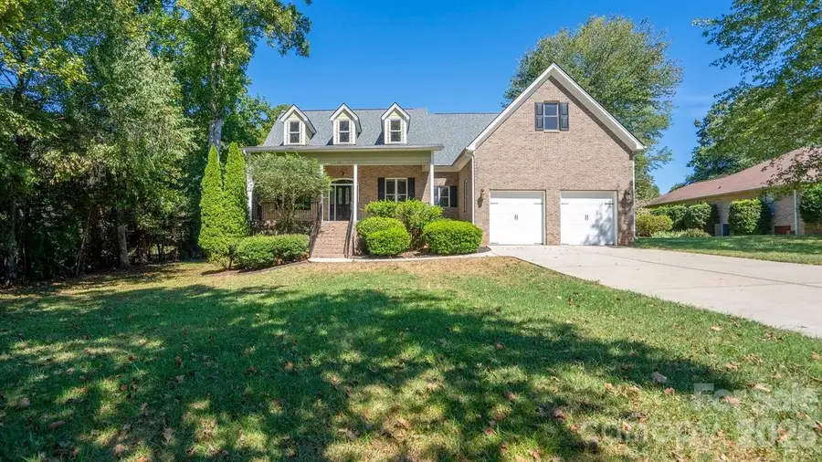 142 Fairway Drive, Mooresville, NC 28117 - #2