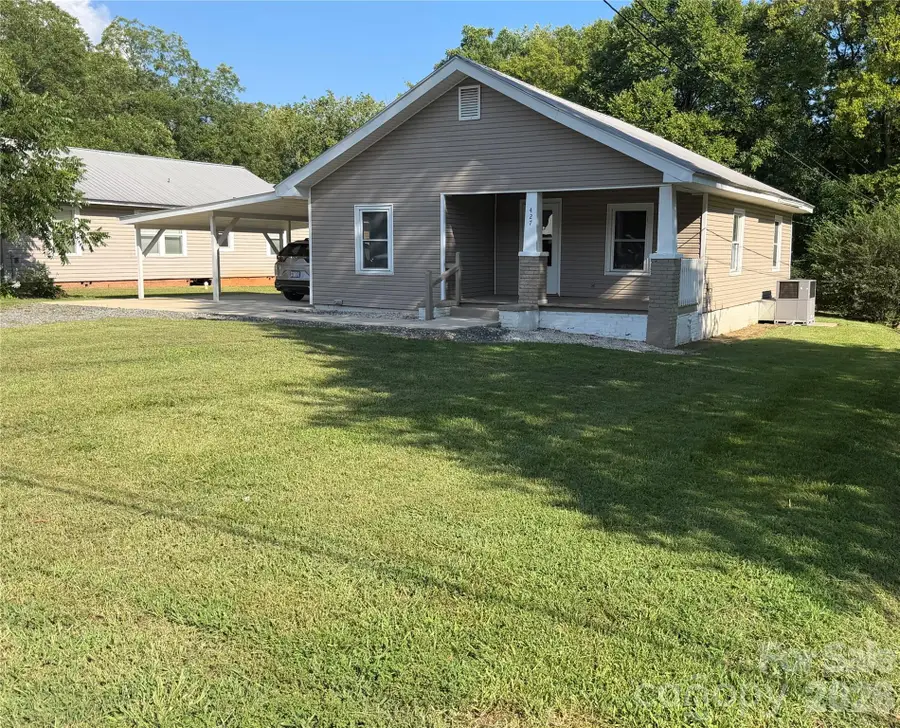427 W Whitley Street, Norwood, NC 28128 - #3