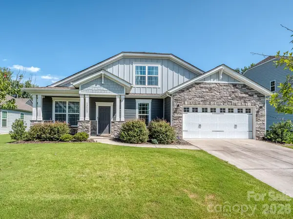 12527 Journeys End Trail, Huntersville, NC 28078