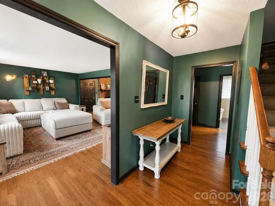 6127 Winview Heights Street, Clemmons, NC 27012 - #2