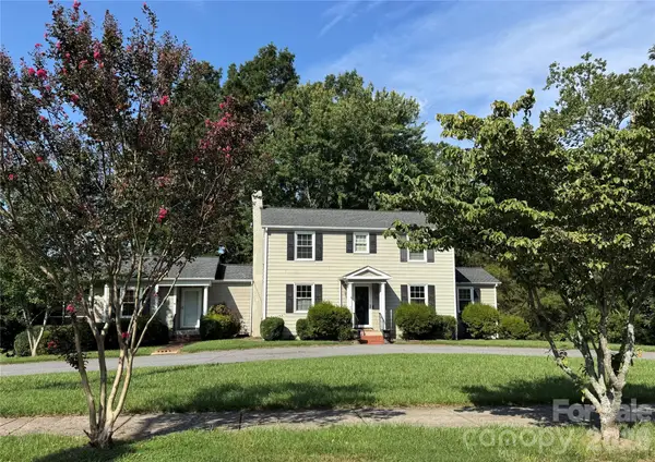 330 S Center Street, Taylorsville, NC 28681