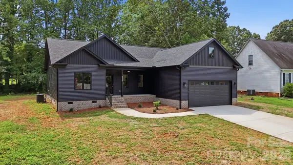 3301 Eva Drive Nw, Concord, NC 28027