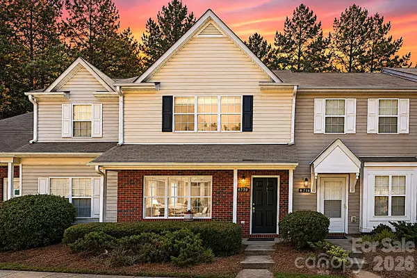 6720 Cypress Tree Lane, Charlotte, NC 28215