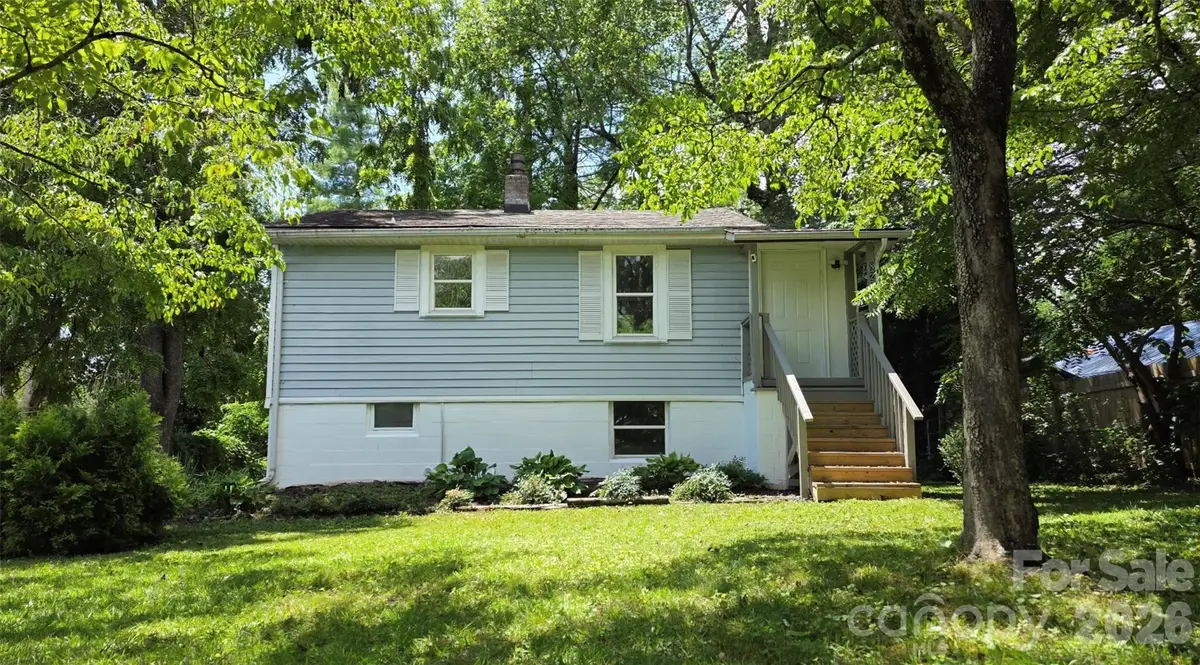 827 Forest Street, Hendersonville, NC 28739 - #1