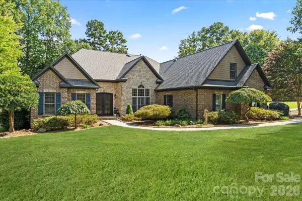 7832 Chapel Creek Drive, Denver, NC 28037