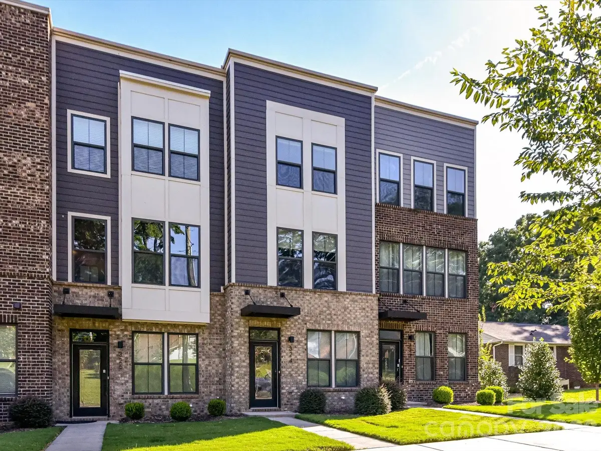 324 Yorkshire Drive, Charlotte, NC 28217 - #1
