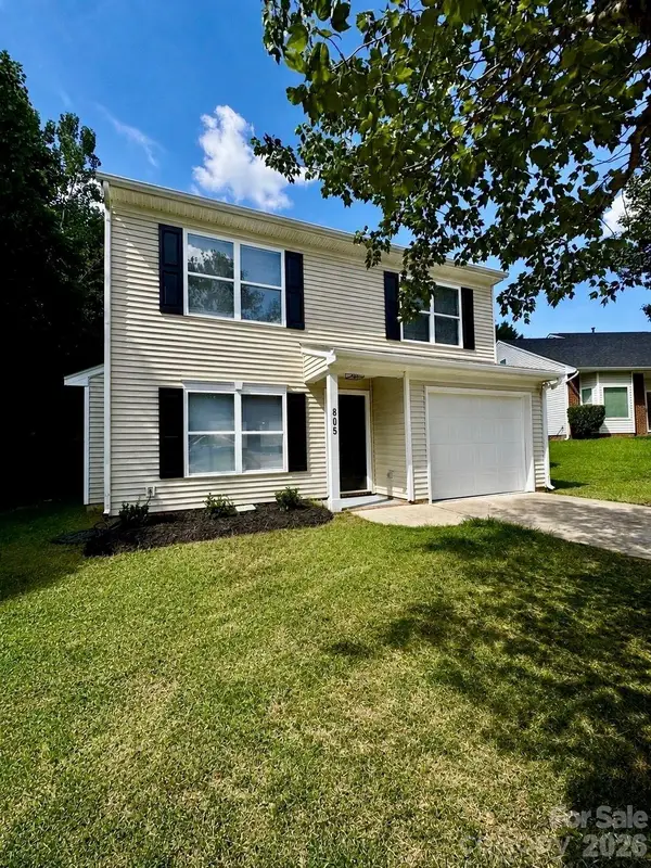 805 Mattox Court, Charlotte, NC 28216