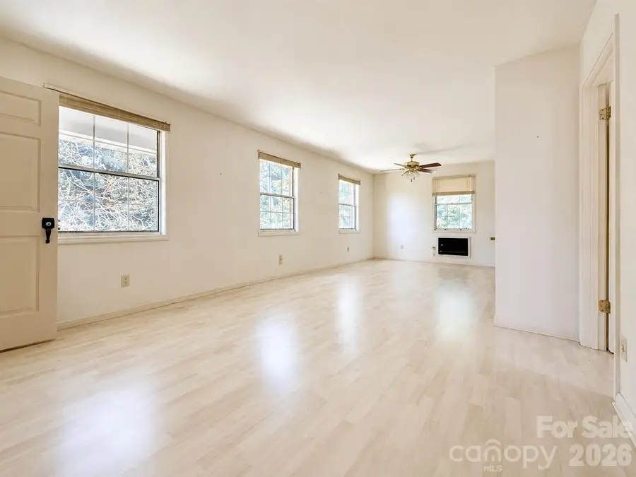 116 Falling Waters Road #3, Hendersonville, NC 28792 - #2