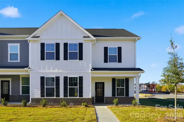 1421 Towns Valley, Fort Mill, SC 29708