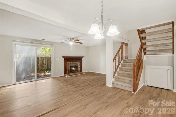 5912 Bayswater Lane, Charlotte, NC 28212
