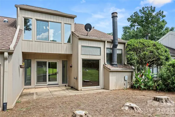 102 Ridgeport Road, Clover, SC 29710