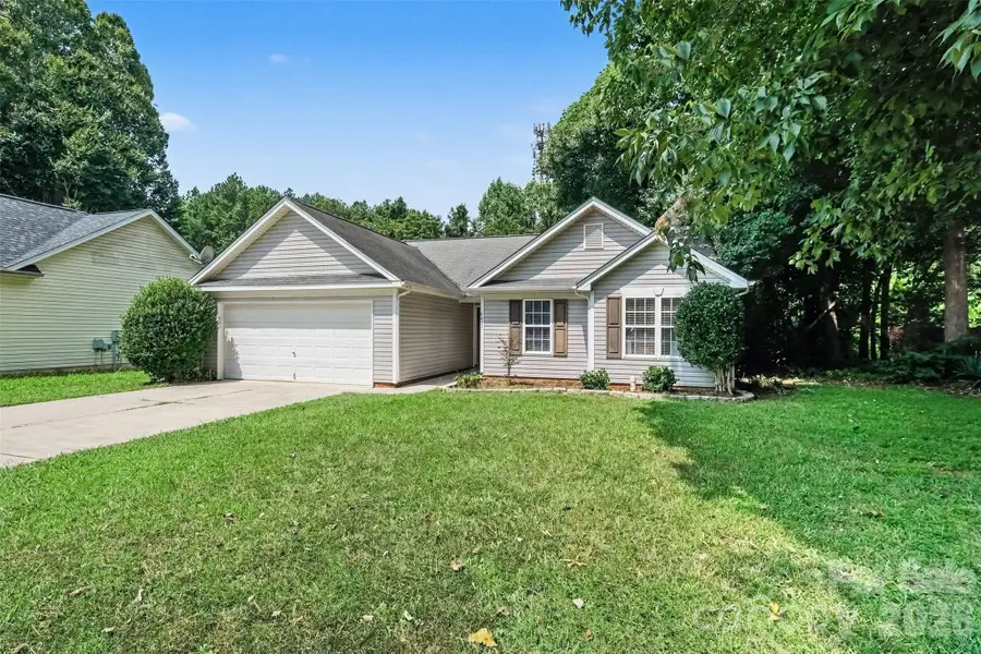 4437 Craven Hill Drive, Charlotte, NC 28216 - #2