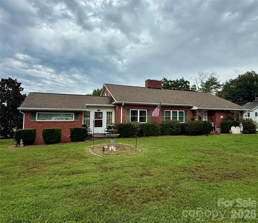 401 S Mulberry Street, Cherryville, NC 28021 - #2